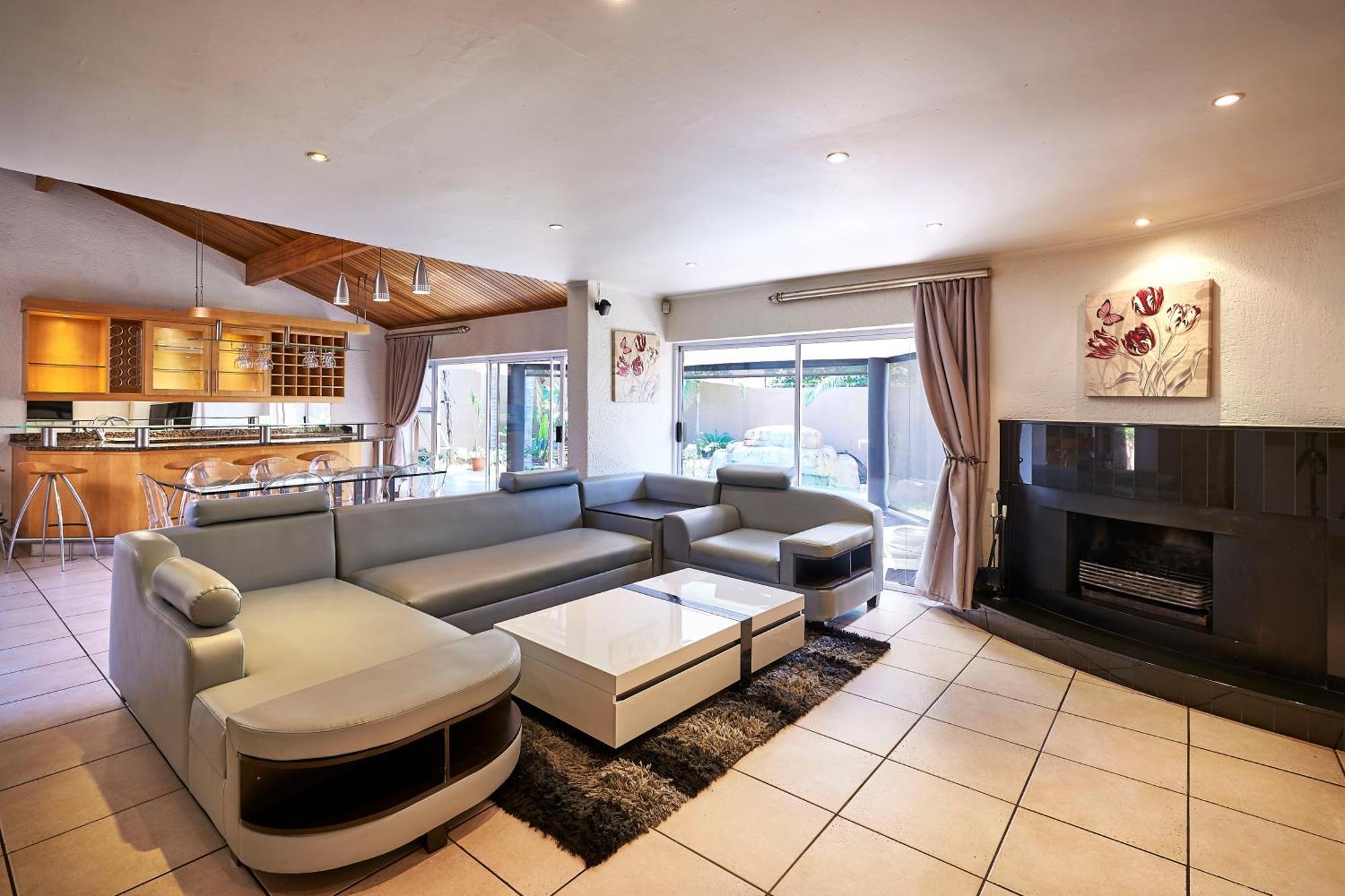 Dynasty Forest Sandown Serviced Apartments & Self Catering Hotel Johannesburgo Exterior foto