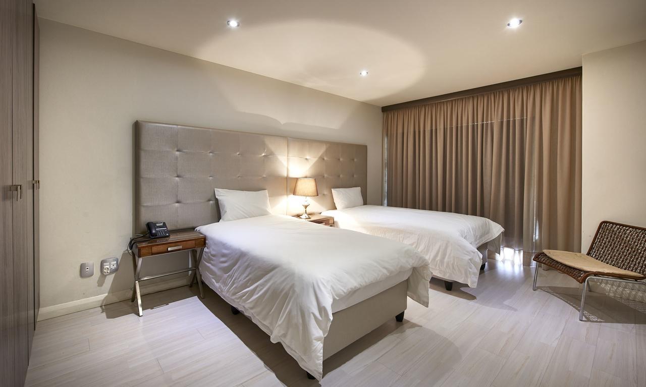 Dynasty Forest Sandown Serviced Apartments & Self Catering Hotel Johannesburgo Exterior foto
