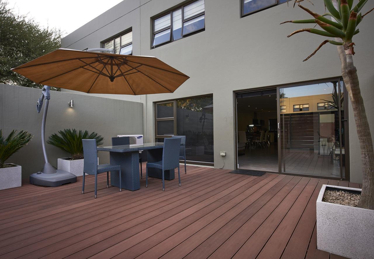 Dynasty Forest Sandown Serviced Apartments & Self Catering Hotel Johannesburgo Exterior foto