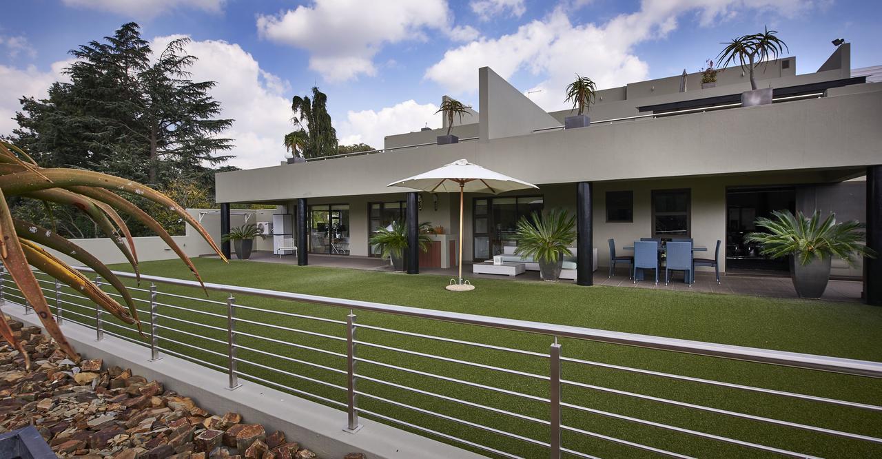 Dynasty Forest Sandown Serviced Apartments & Self Catering Hotel Johannesburgo Exterior foto