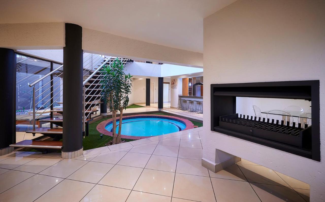 Dynasty Forest Sandown Serviced Apartments & Self Catering Hotel Johannesburgo Exterior foto